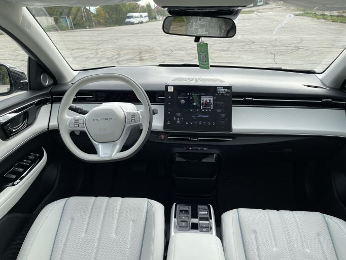 Honda ENP2 новый электромобиль из Китая + Bose