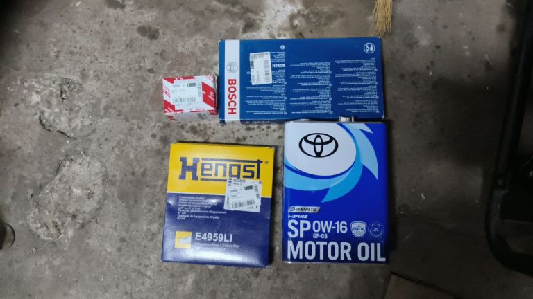 Масло oil Toyota 0w-16 ТО фільтра повний комплект