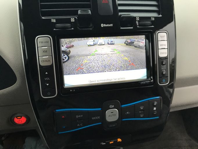 NIssan Leaf SL 2015 в наличии купить