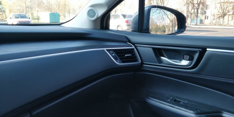 Honda Clarity Plug in Hybrid заряжаемый гибрид