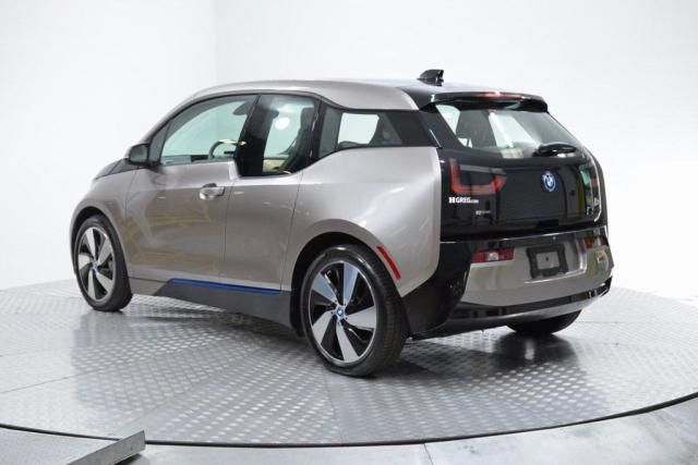 Электро автомобиль BMW I3 в полной комплектации