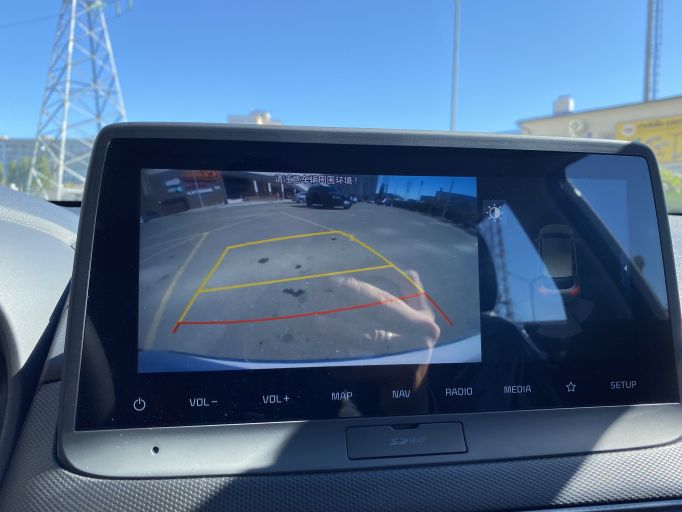 Электро кроссовер Hyundai Encino Kona электромобиль