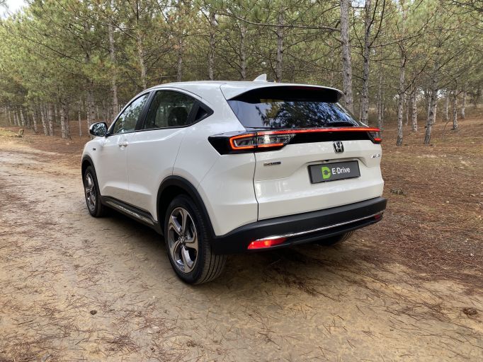 Электро кроссовер Honda M-NV 2021 электро машины в наличии