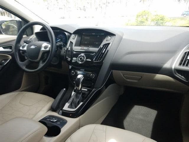 Купить Ford Focus Electric электромобили без НДС