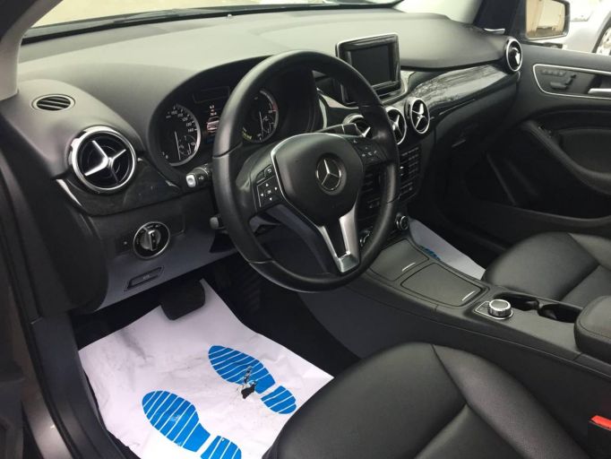 Mercedes B 250 Electro 2014 - 200 км