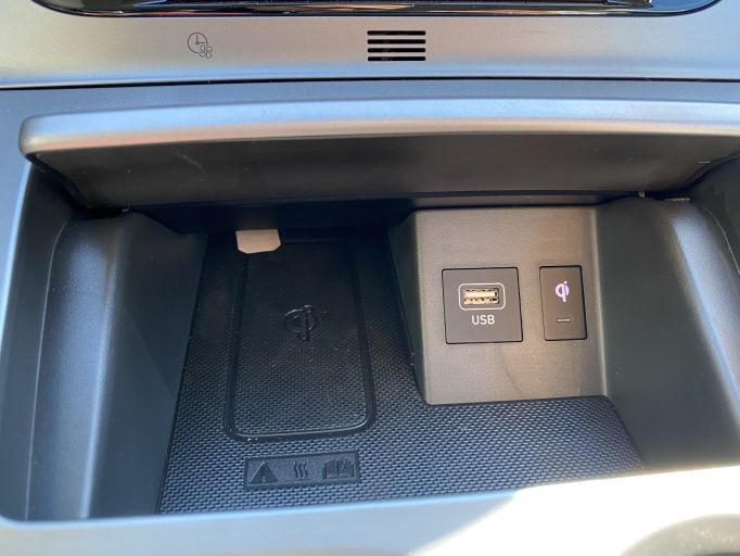 Электро кроссовер Hyundai Encino Kona электромобиль