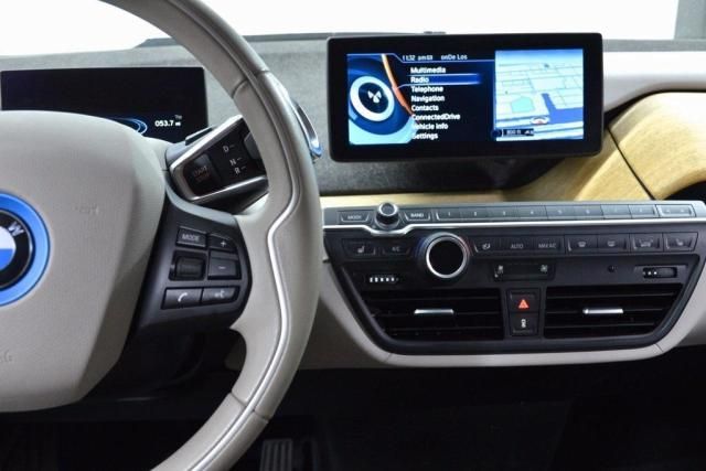 Электро автомобиль BMW I3 в полной комплектации