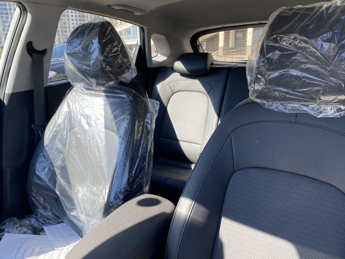 Электро кроссовер Hyundai Encino Kona электромобиль