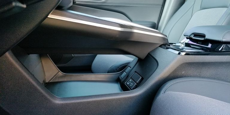 Honda Clarity Plug in Hybrid заряжаемый гибрид