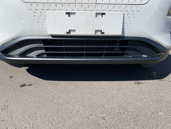 Электро кроссовер Hyundai Encino Kona электромобиль